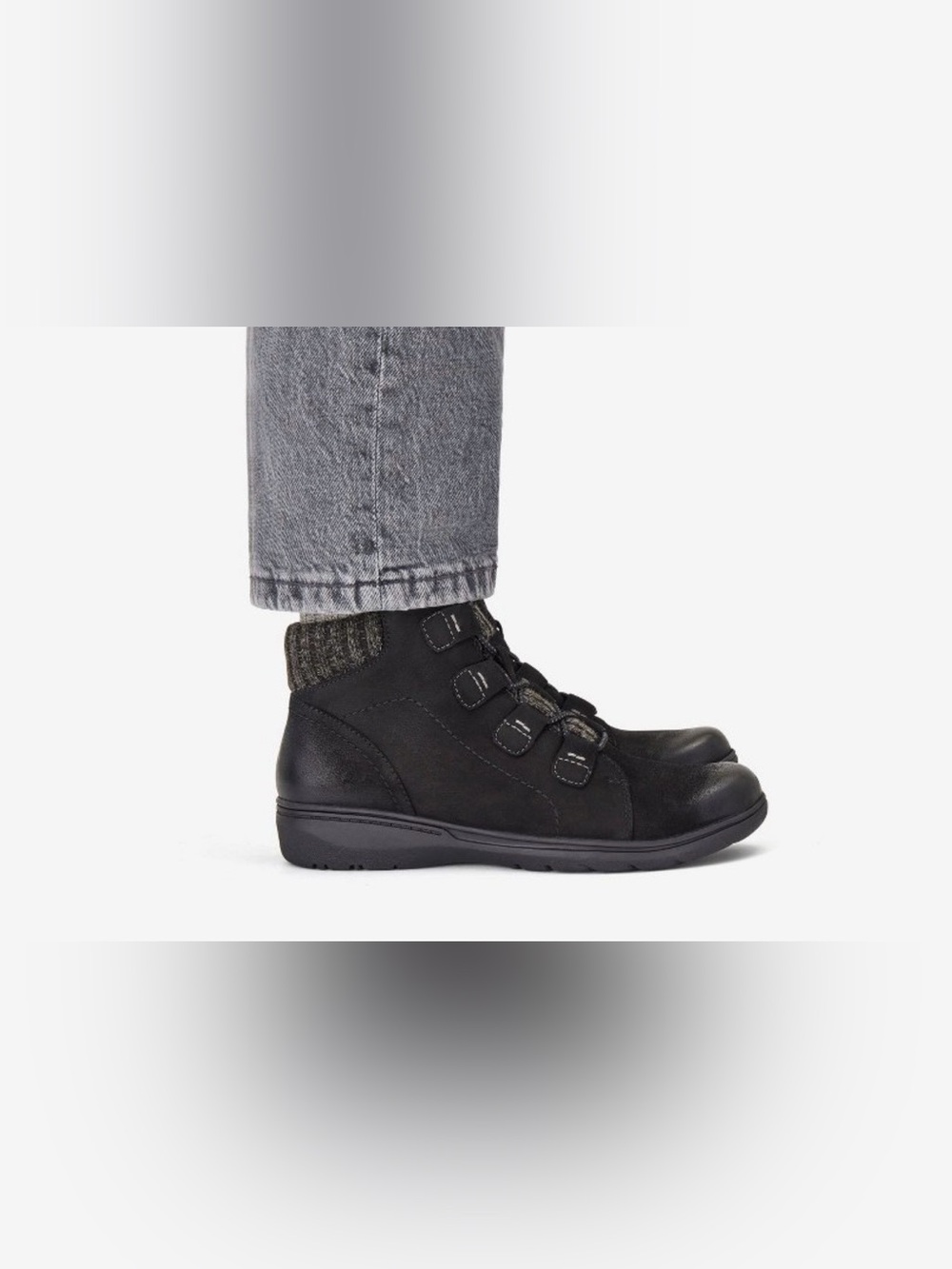 Clarks Black Lace-Up Ankle Boots with Knit Collar Size 7